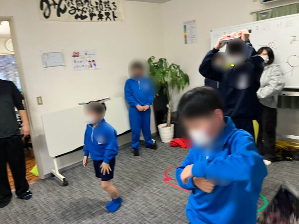 リレー中