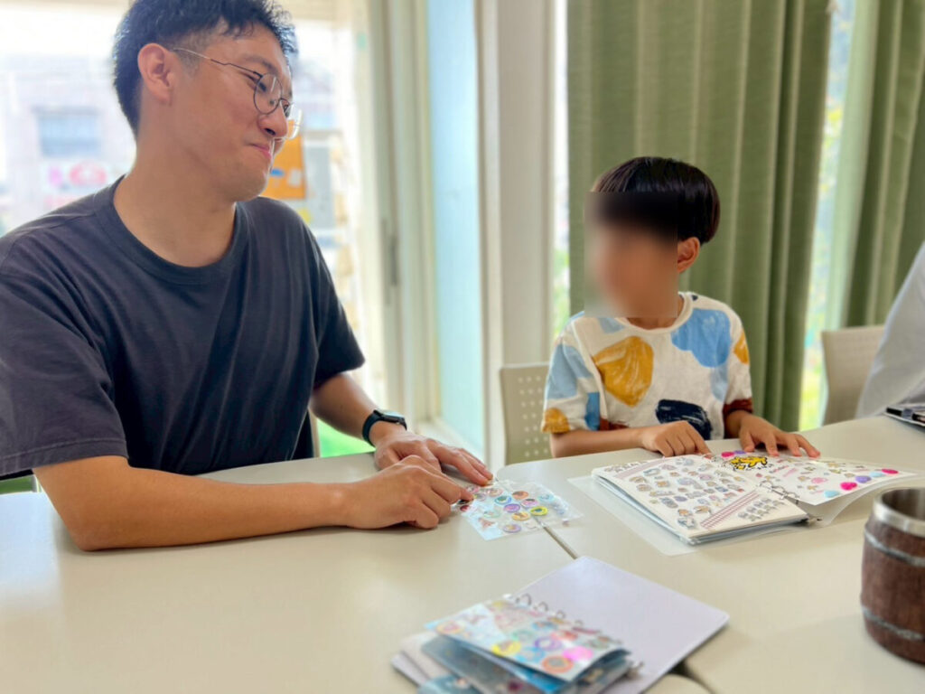 シール交換中
